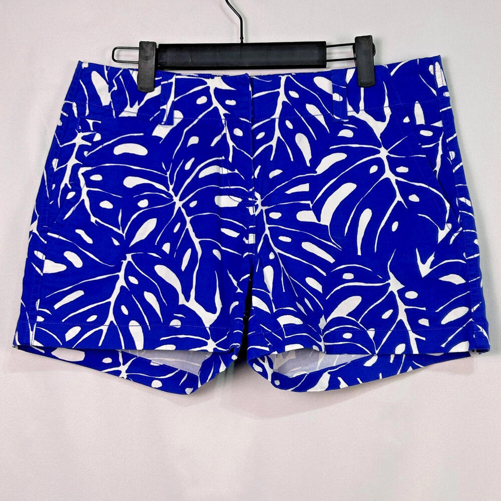 Vineyard Vines Women’s Blue Tropical Leaf Shorts Size 4 Stretch Cotton
